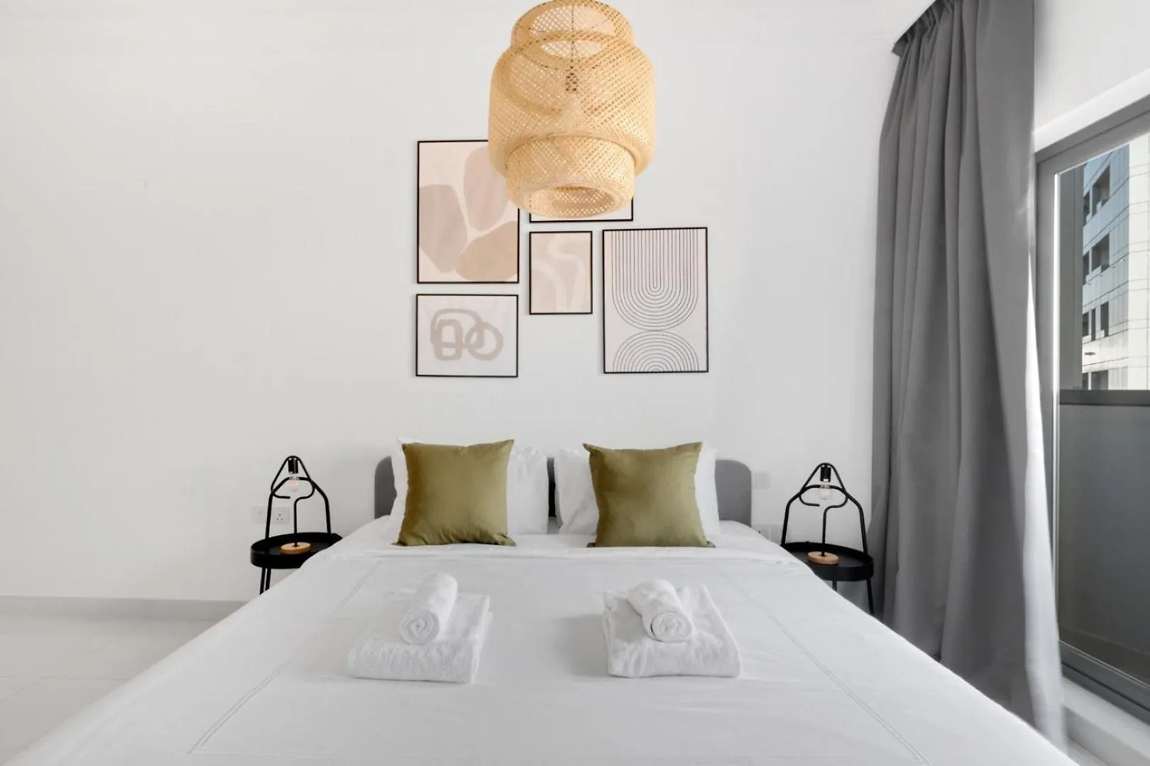 Guestready - Minimalist Modern In Business Bay Apartment Dubai