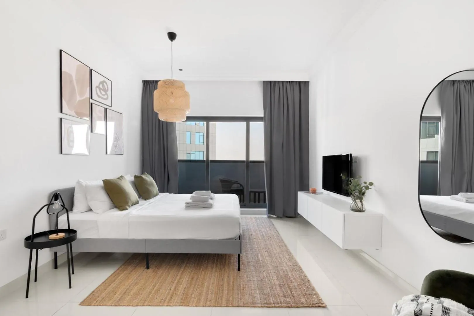 Guestready - Minimalist Modern In Business Bay contacts